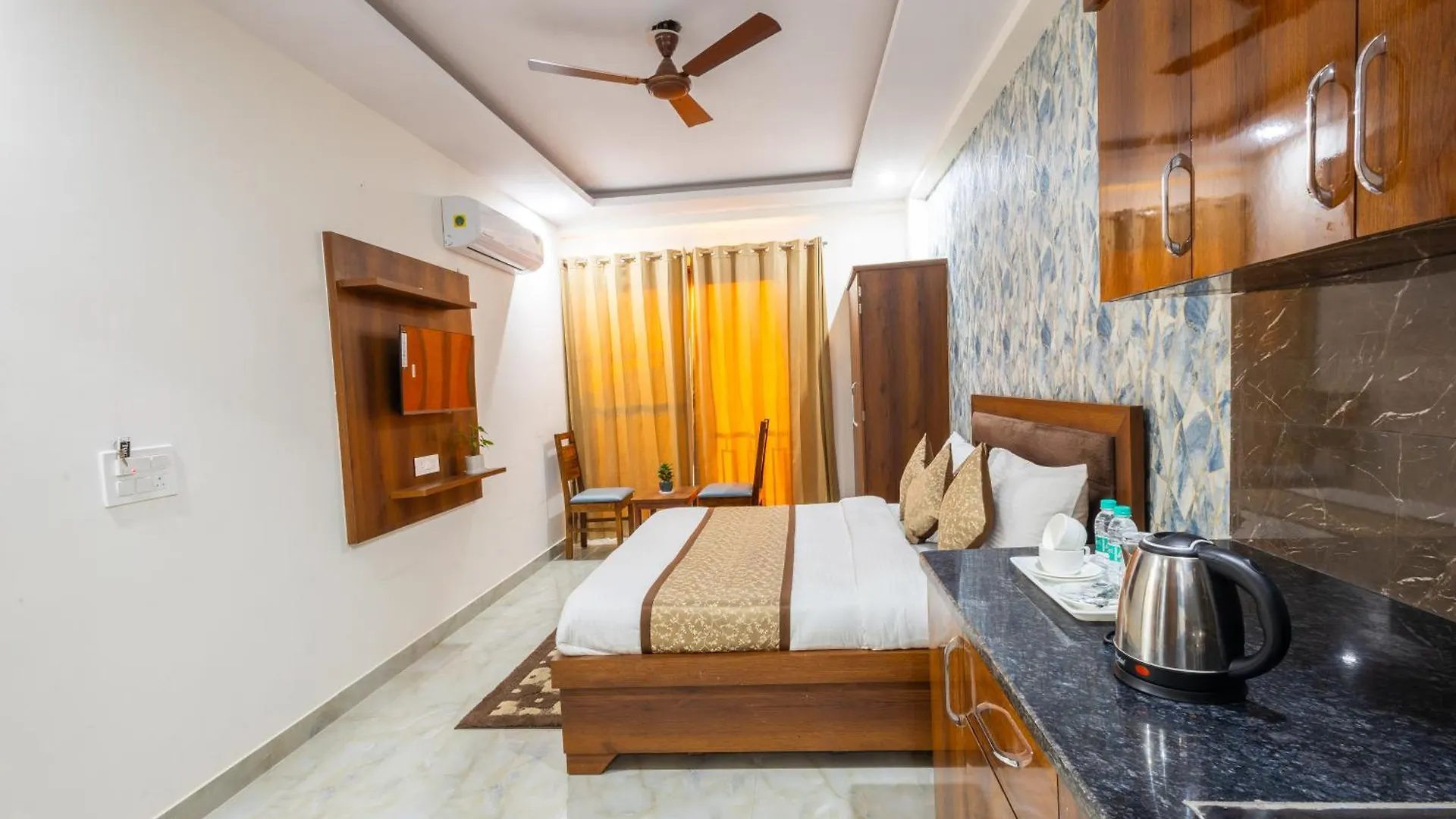 Hotel Gill Comfort Inn - Close To Medanta, Artemis And Fortis Hospital Gurgaon
