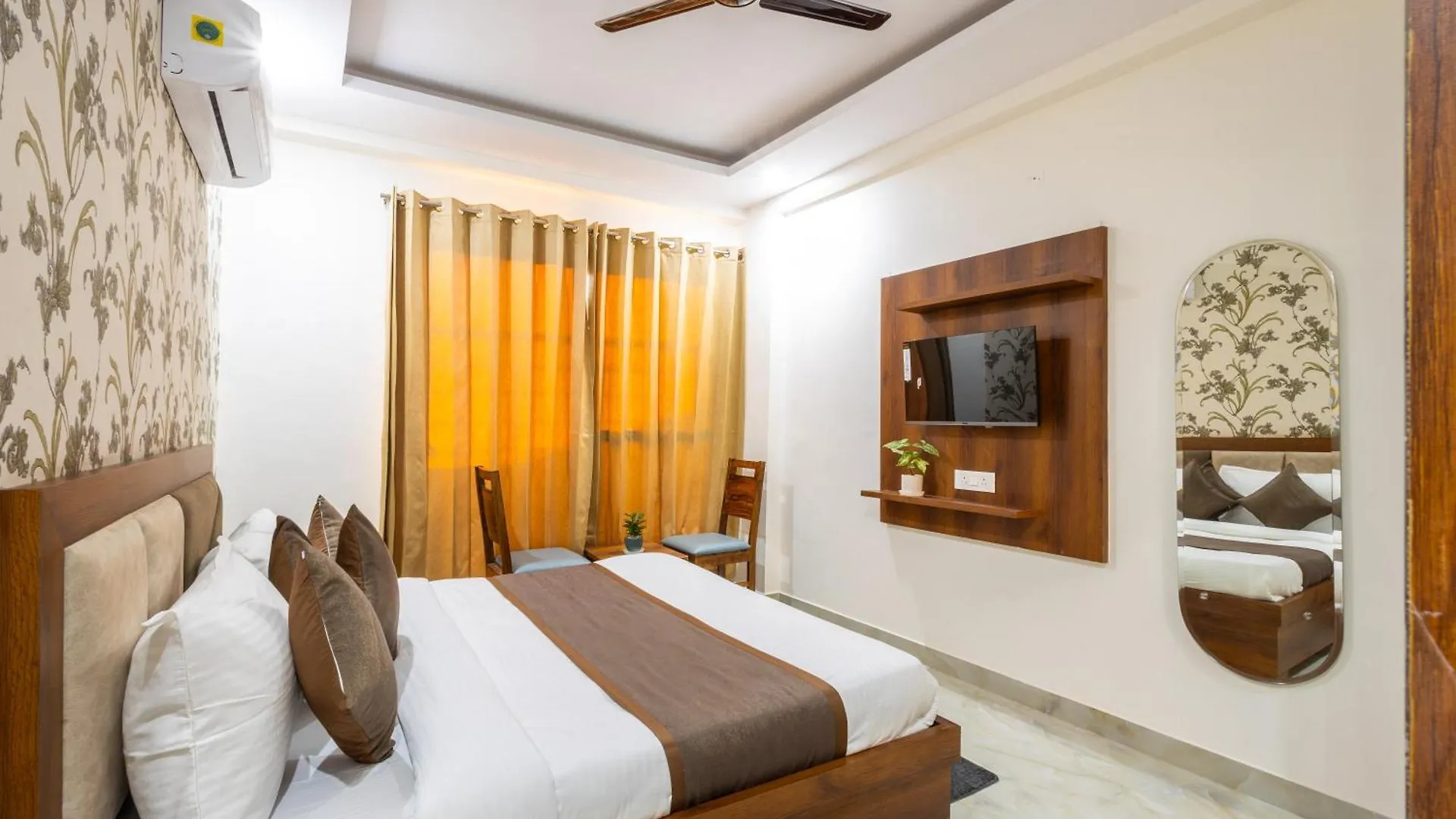 Hotel Gill Comfort Inn - Close To Medanta, Artemis And Fortis Hospital Gurgaon