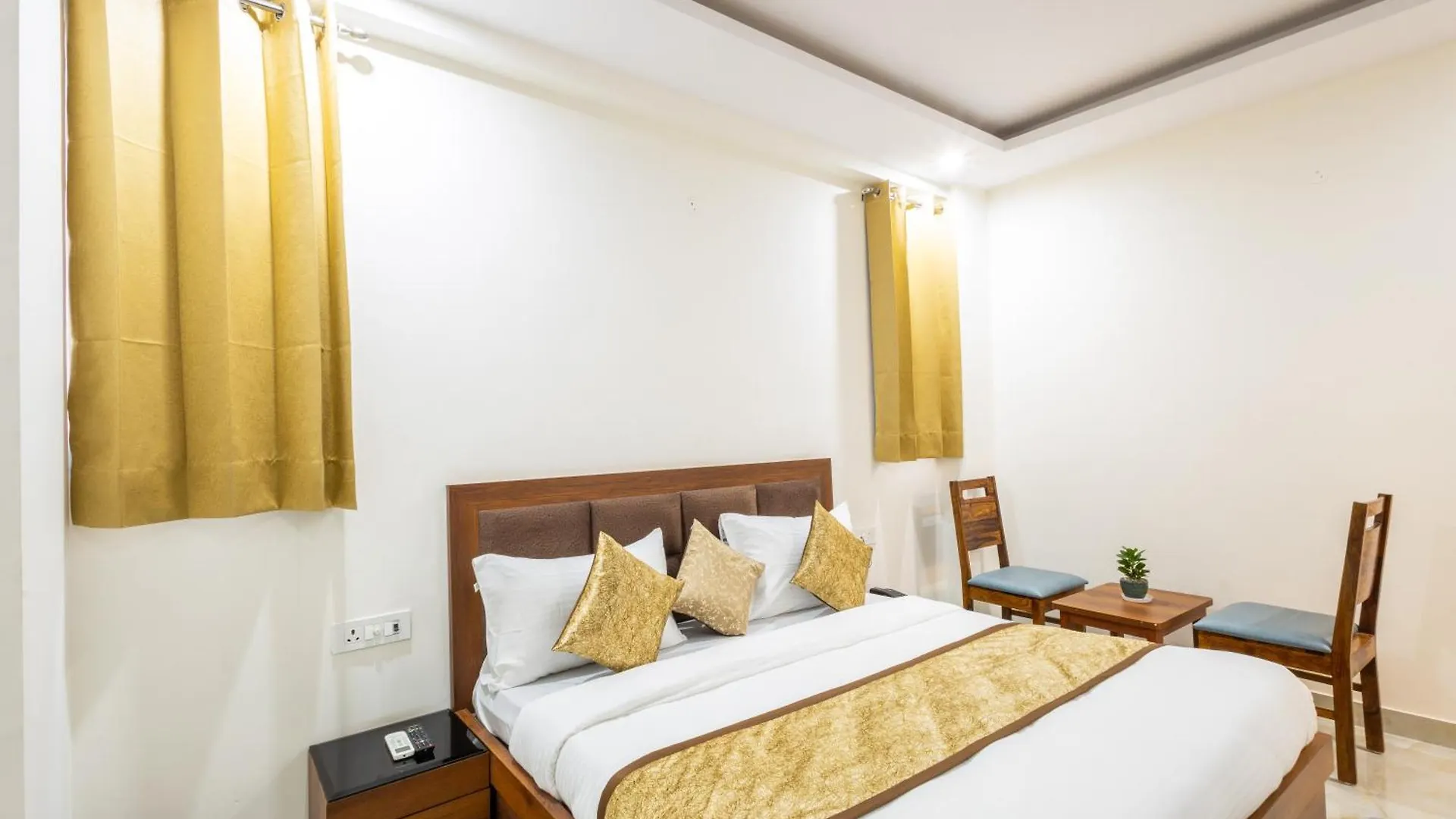Hotel Gill Comfort Inn - Close To Medanta, Artemis And Fortis Hospital Gurgaon India
