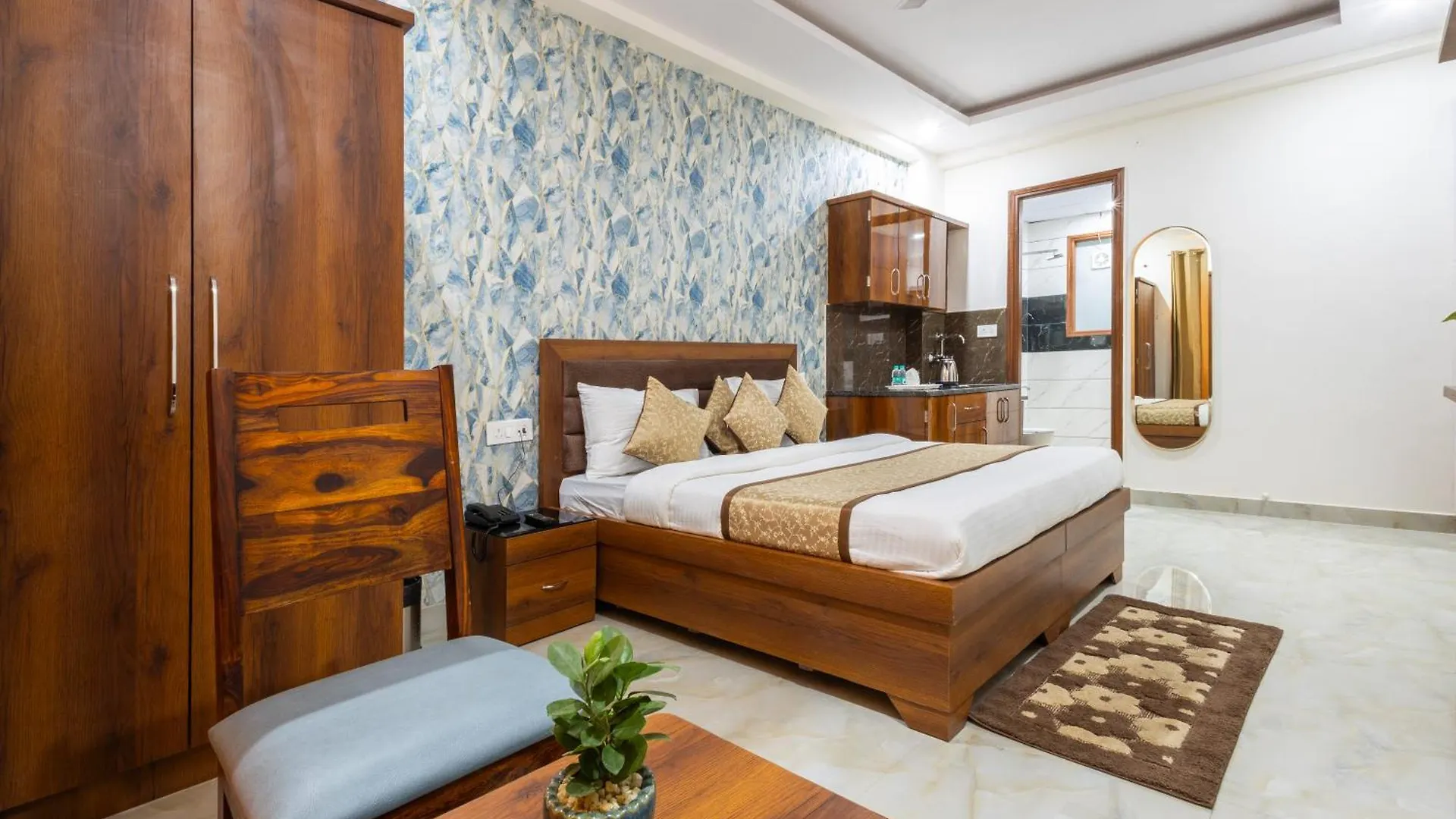 Hotel Gill Comfort Inn - Close To Medanta, Artemis And Fortis Hospital Gurgaon